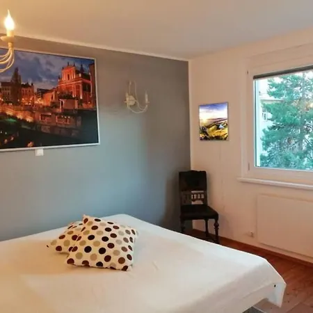 Stadtwohnung In By Interhome Apartamento Klagenfurt am Woerthersee