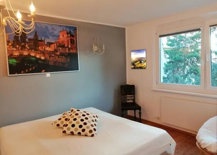 Stadtwohnung In By Interhome Apartamento Klagenfurt am Woerthersee